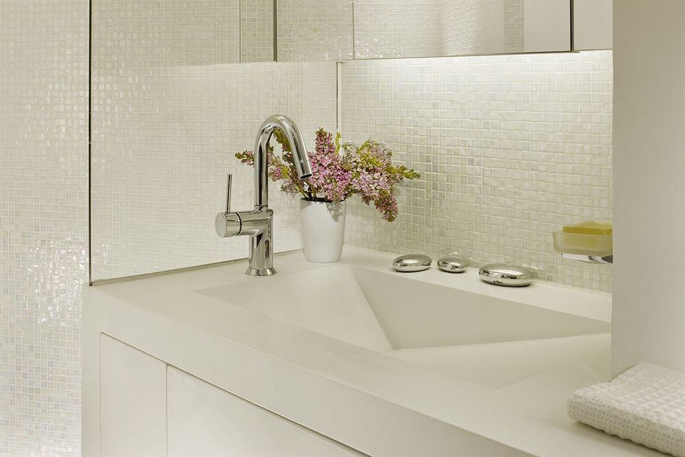 V Causeway Bay Aparthotel Hong Kong Ngoại thất bức ảnh